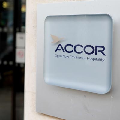 Acheter l'action Accor